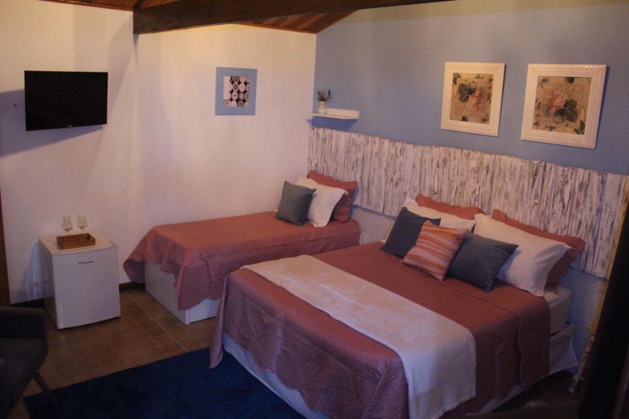 Chale Pico Agudo Hotel Santo Antônio do Pinhal Eksteriør billede